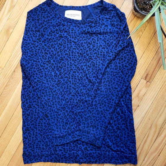 Obey long-sleeved blue leopard print shirt - Picture 2 of 4